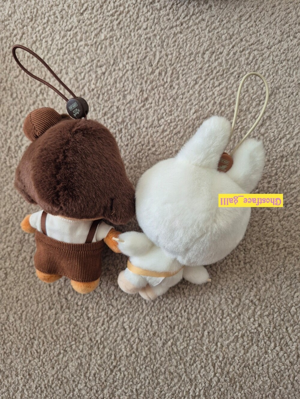 PopMart Coffee Bean Labubu & Barista Crybaby - Picture 3 of 3